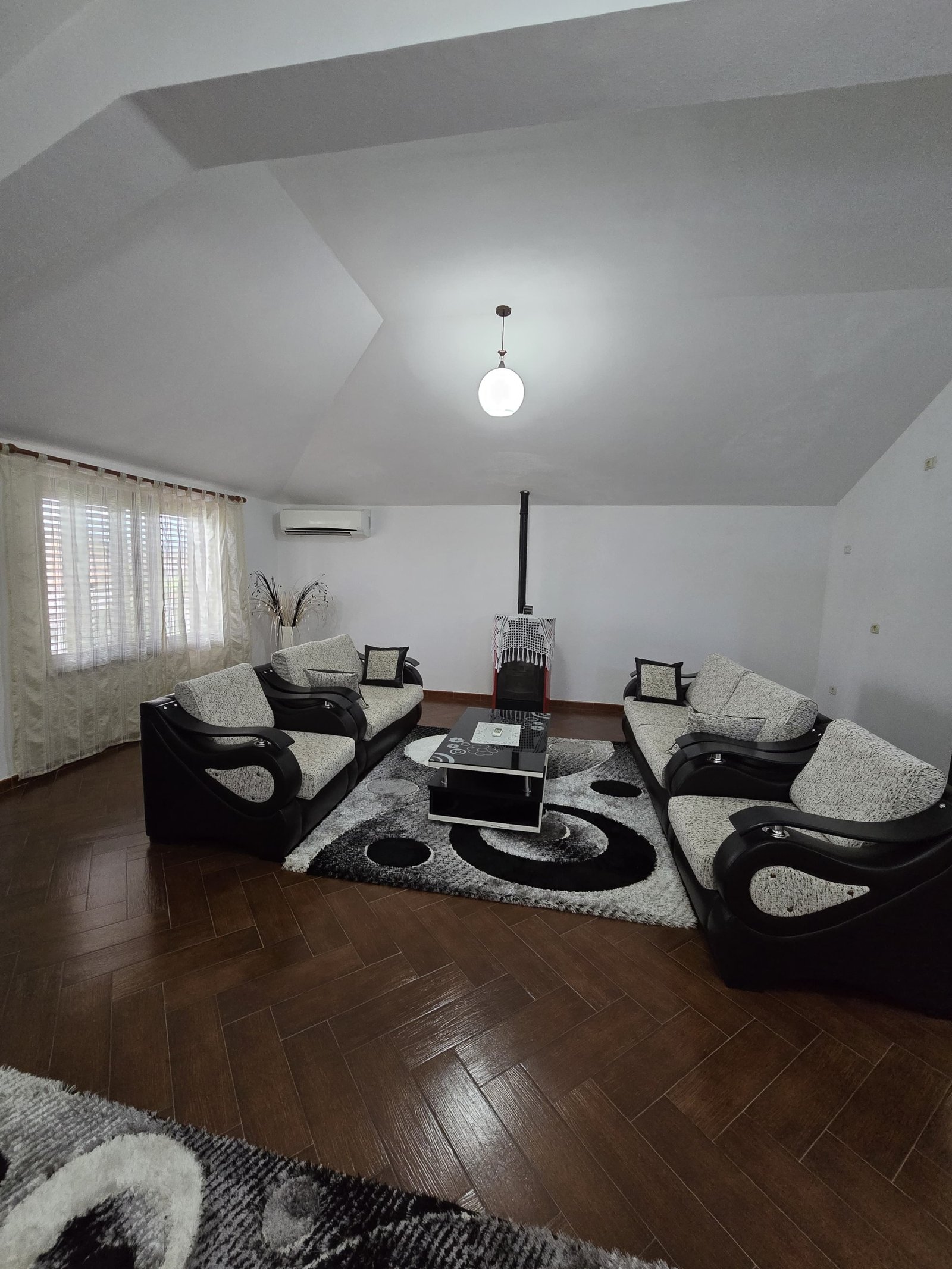 WhatsApp Image 2025-07-19 at 08.54.30