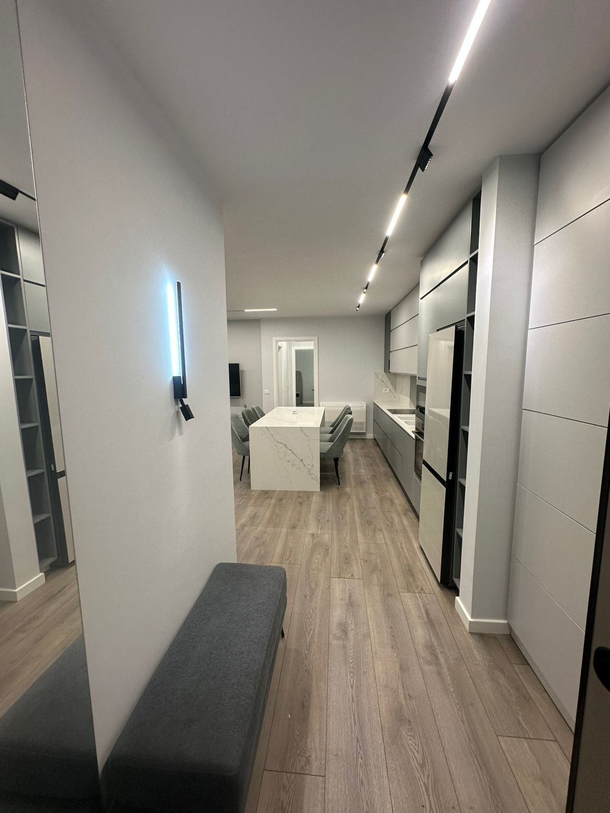 WhatsApp Image 2025-10-21 at 18.12.31 (2)