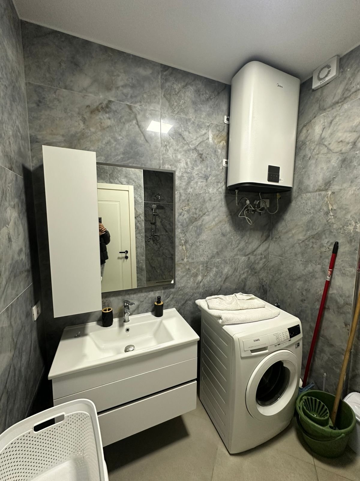 WhatsApp Image 2025-10-29 at 18.21.22 (2)