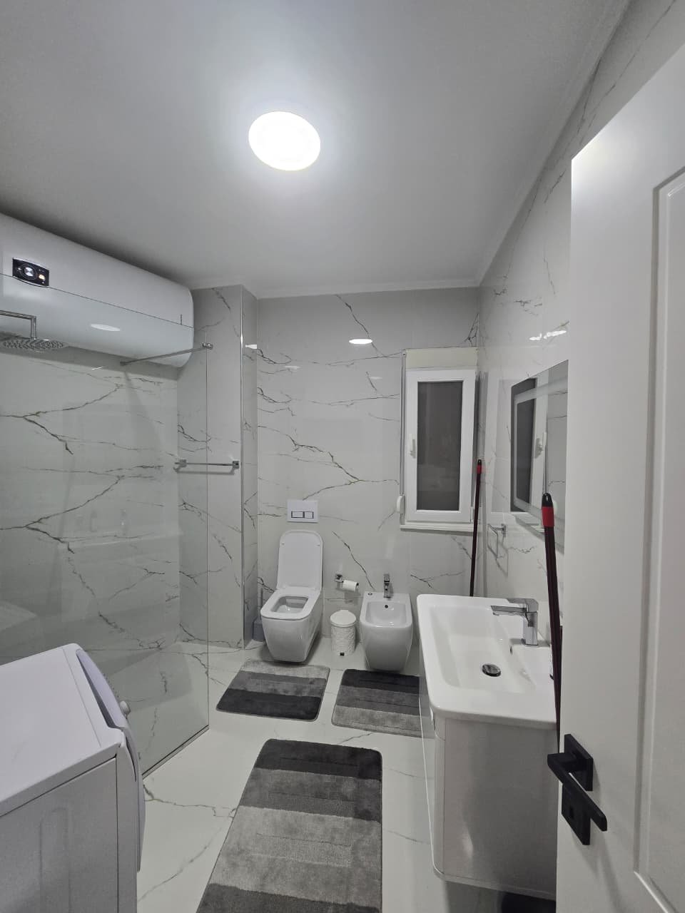 WhatsApp Image 2025-11-01 at 09.06.18