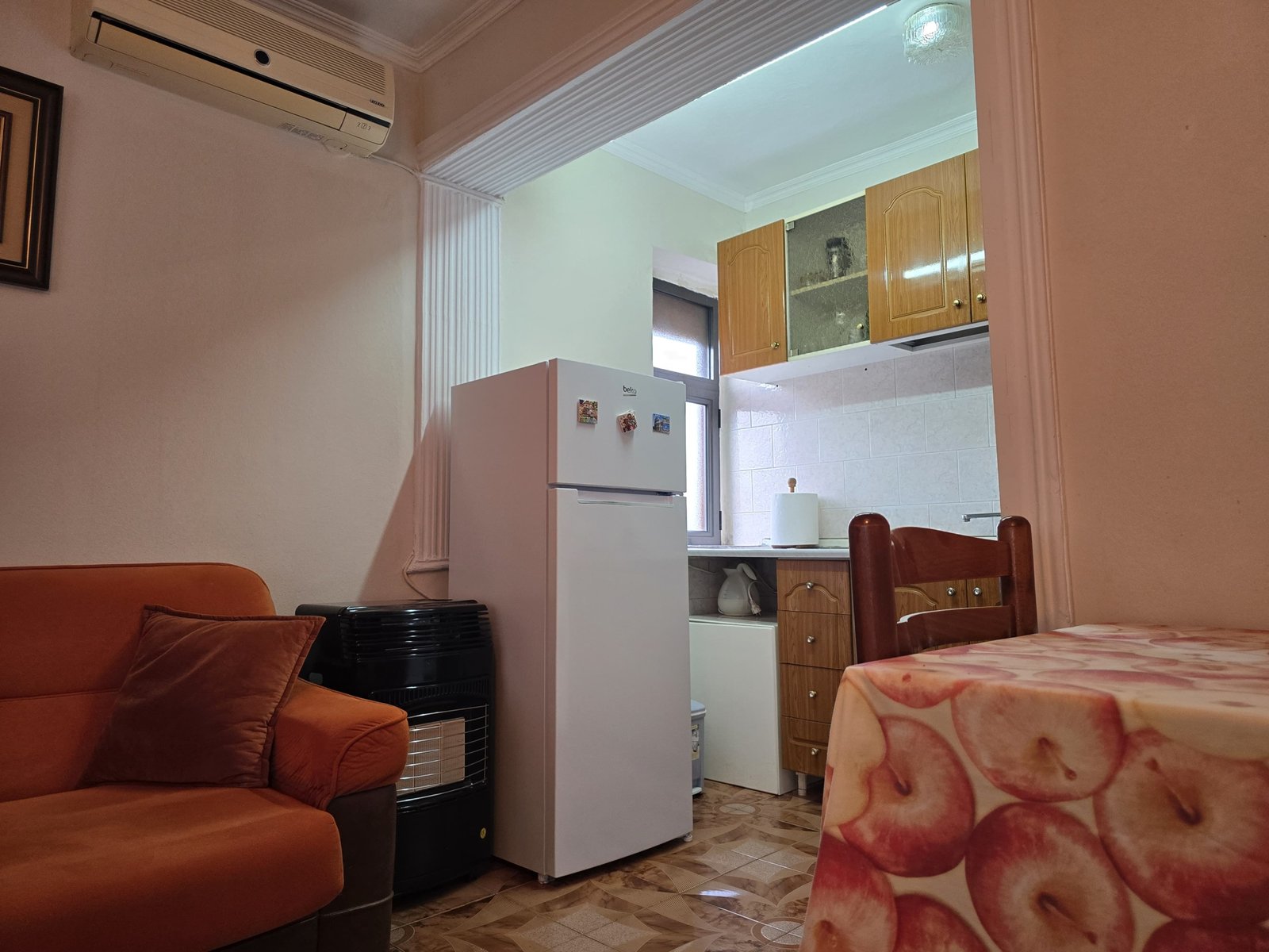 WhatsApp Image 2025-12-15 at 09.48.37